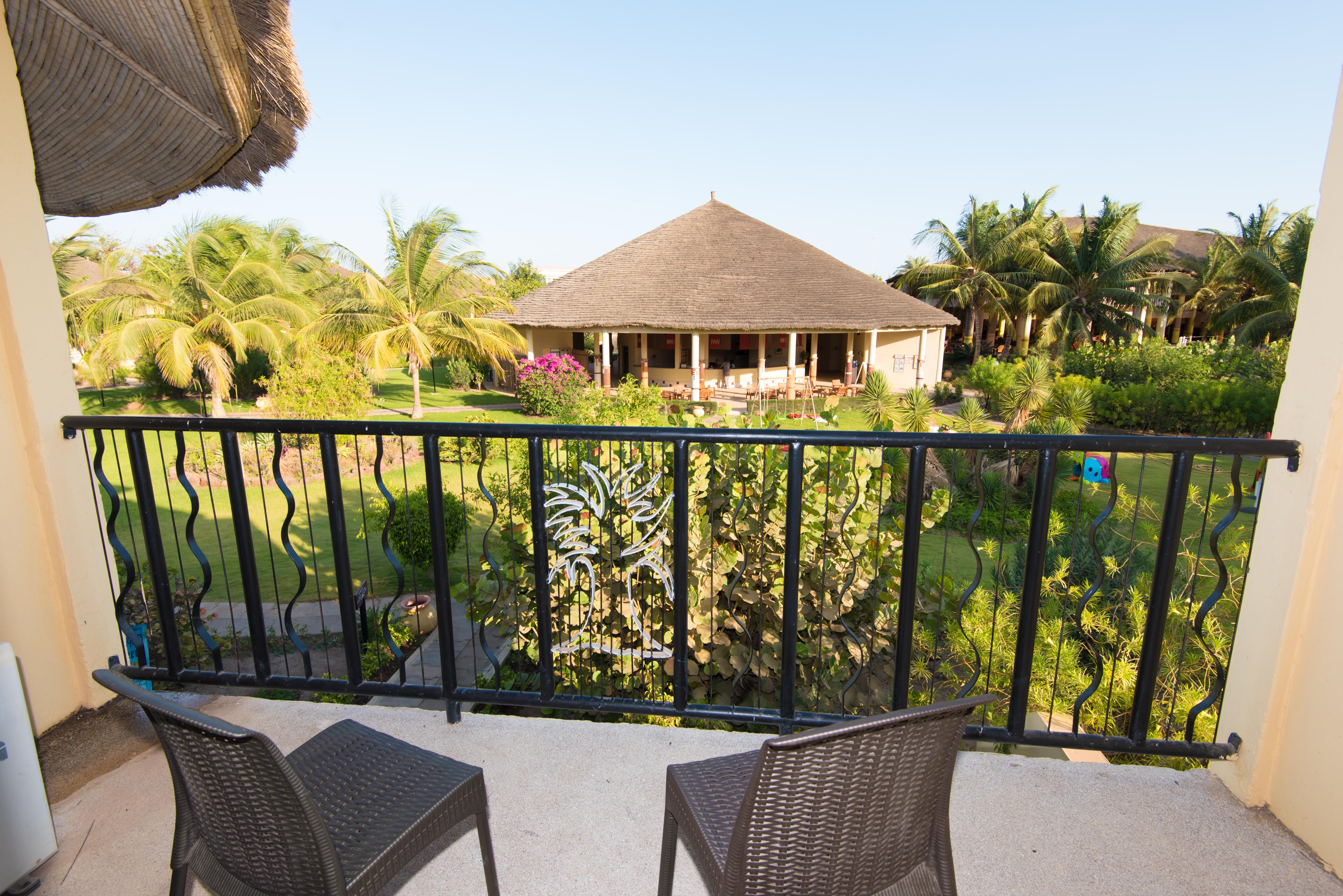 Royal Saly Hotel Buitenkant foto