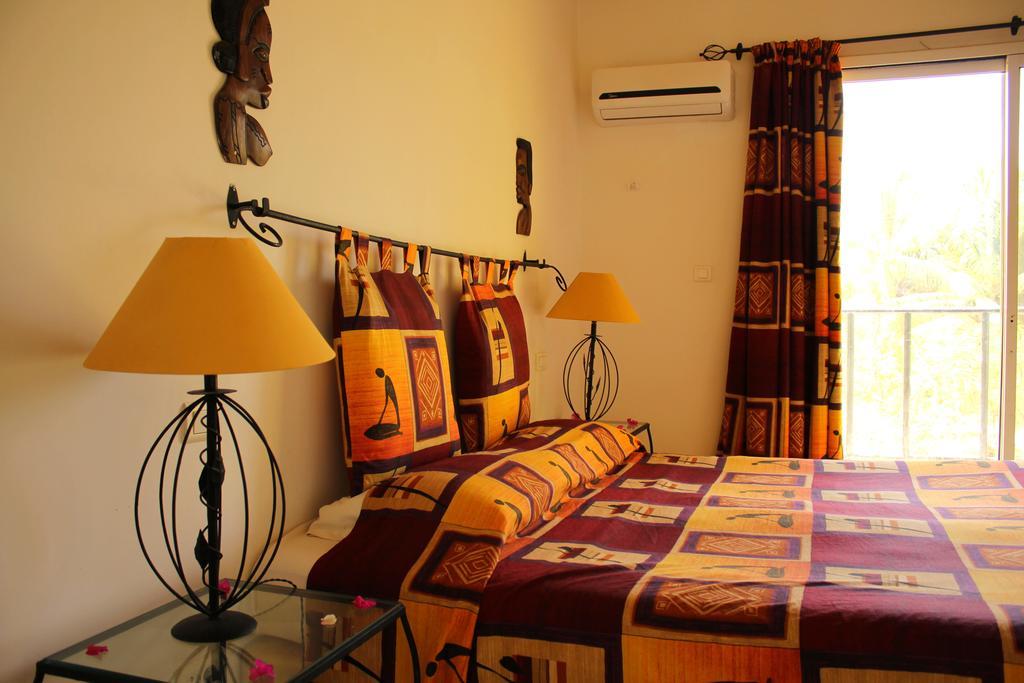 Royal Saly Hotel Buitenkant foto