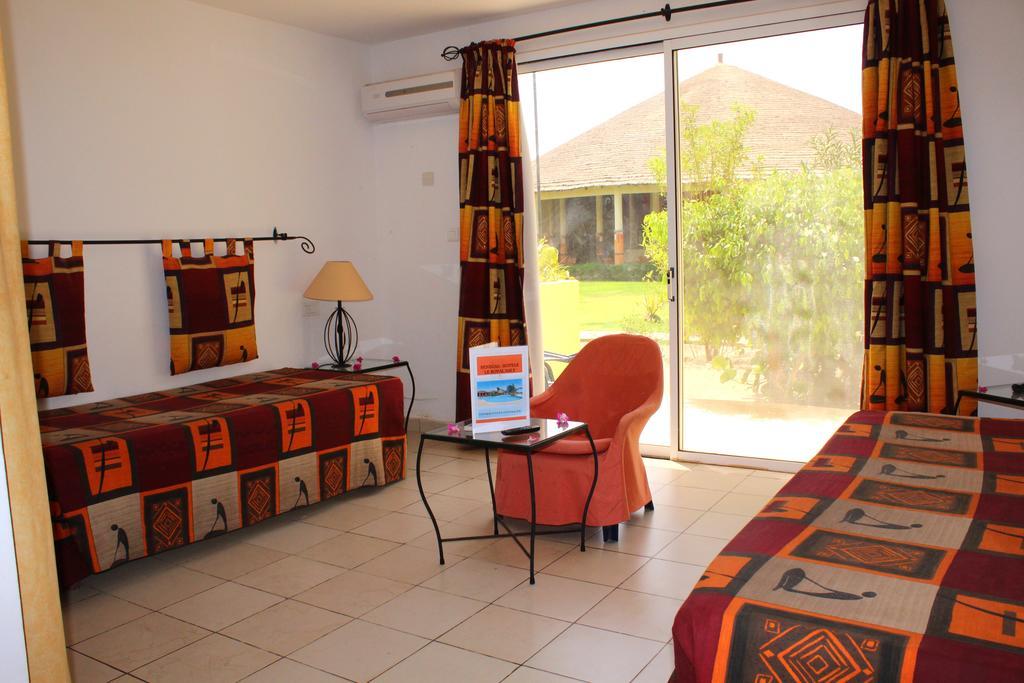 Royal Saly Hotel Buitenkant foto