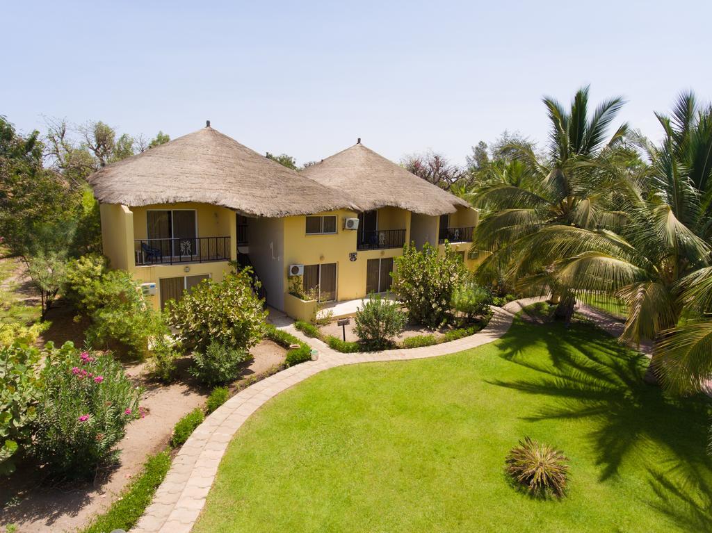 Royal Saly Hotel Buitenkant foto