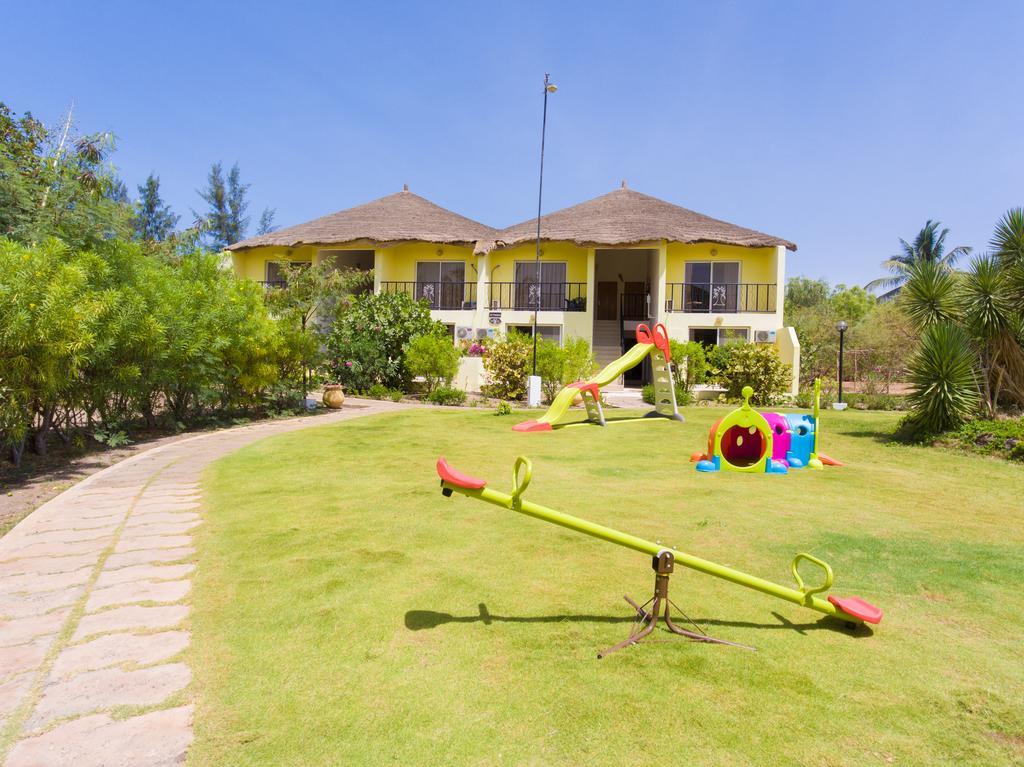 Royal Saly Hotel Buitenkant foto