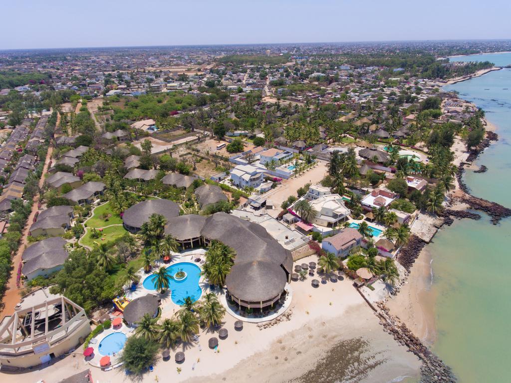 Royal Saly Hotel Buitenkant foto