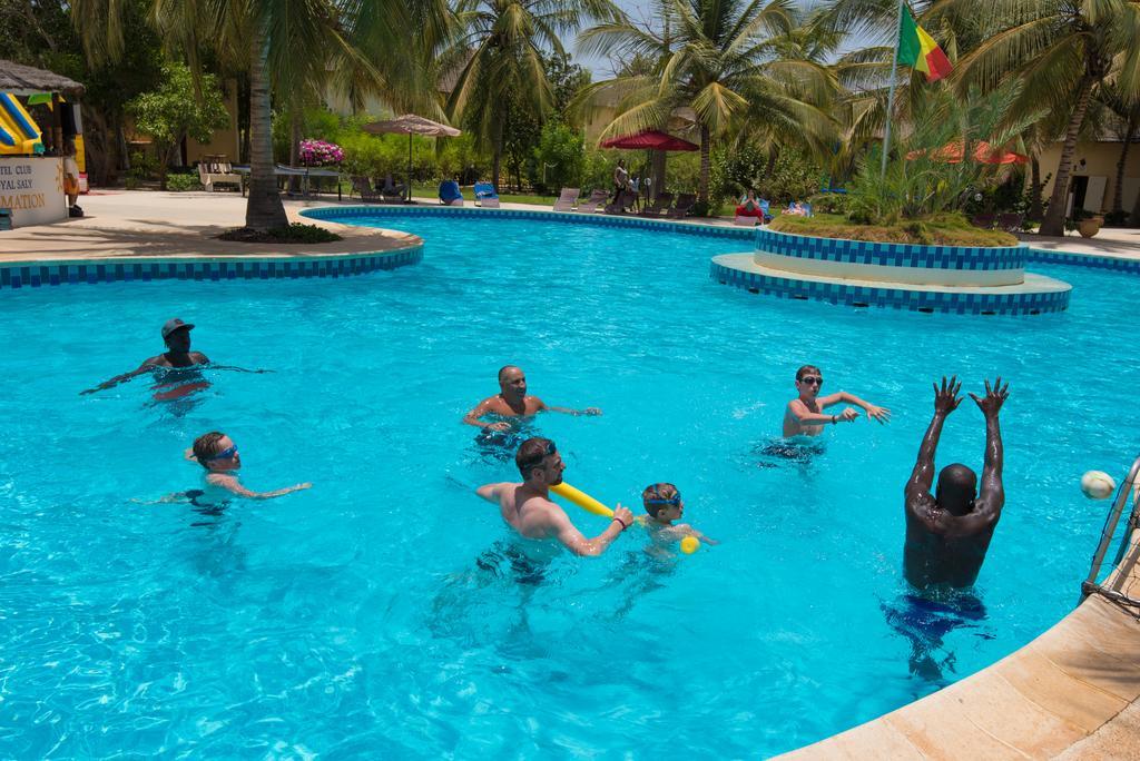 Royal Saly Hotel Buitenkant foto